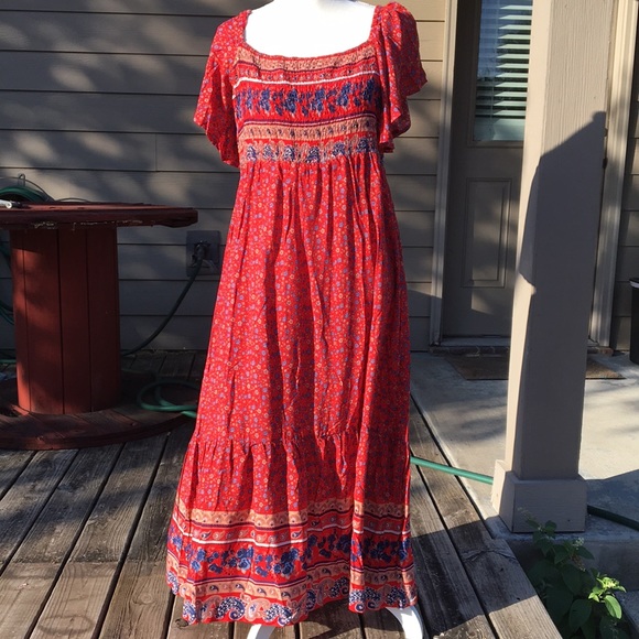 kojooin Dresses & Skirts - 4/$20 NWT floral red dress